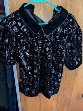 Collectif Witchy Print Velvet Top Size XL